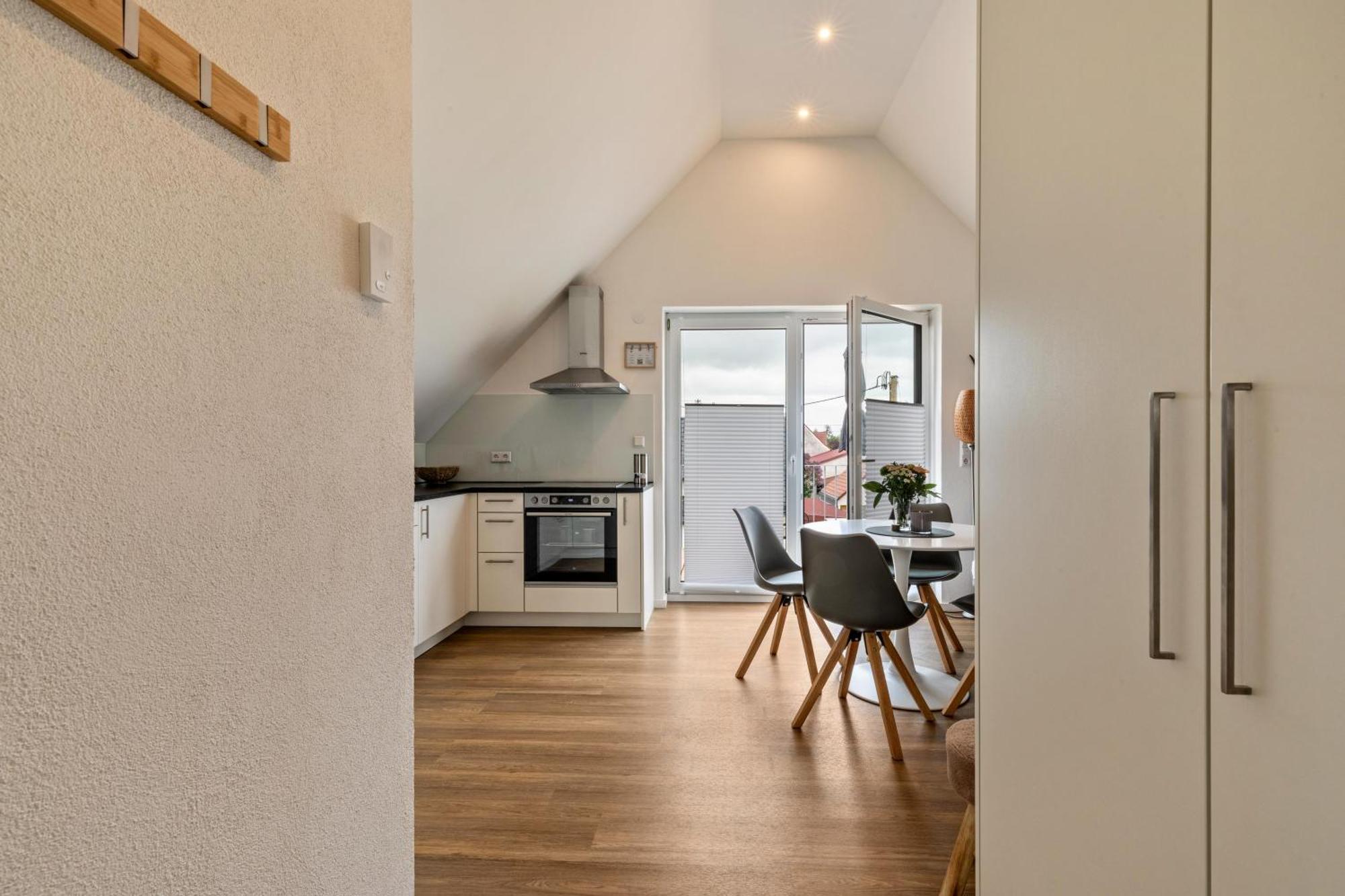 גונצבורג Studio 6 Parkside Apartments מראה חיצוני תמונה